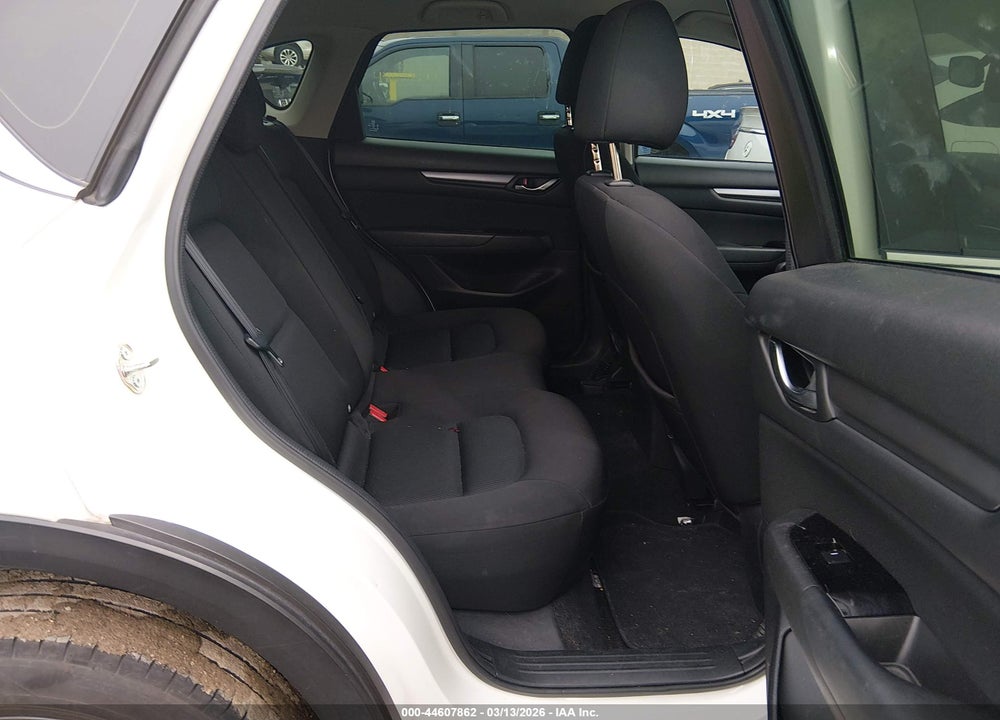 2018 MAZDA CX-5 SPORT VIN: JM3KFABM6J1353097