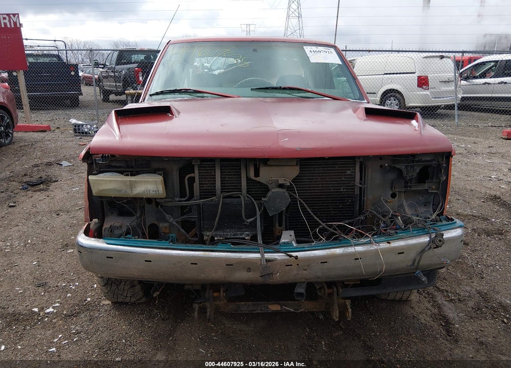 1997 CHEVROLET K1500 FLEETSIDE VIN: 2GCEK19R9V1115585
