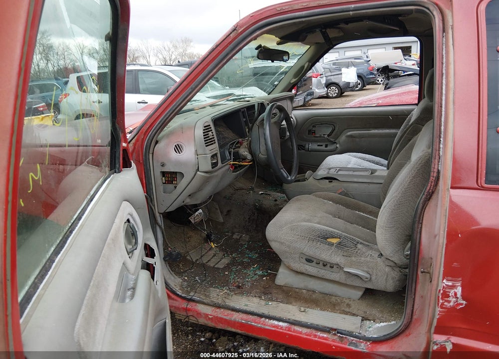 1997 CHEVROLET K1500 FLEETSIDE VIN: 2GCEK19R9V1115585