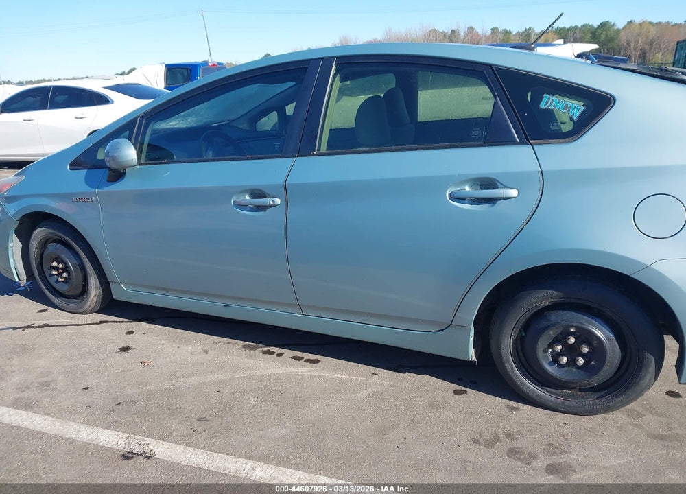2013 TOYOTA PRIUS THREE VIN: JTDKN3DUXD1680417