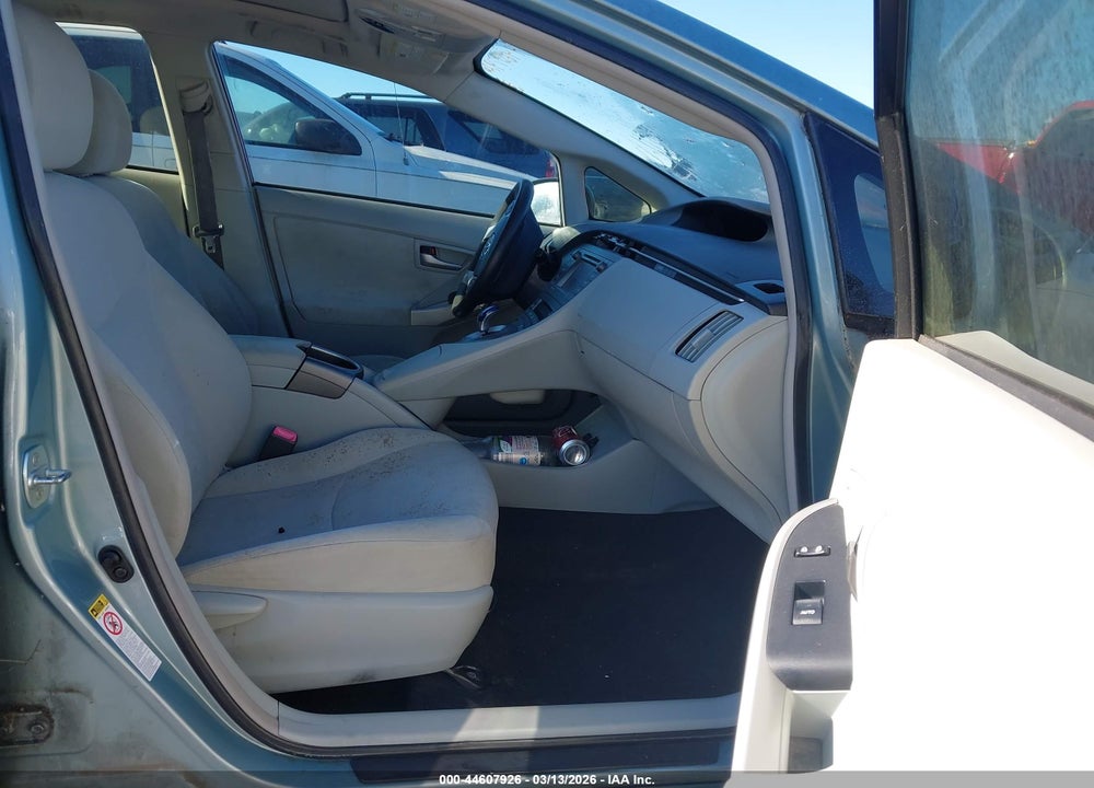 2013 TOYOTA PRIUS THREE VIN: JTDKN3DUXD1680417
