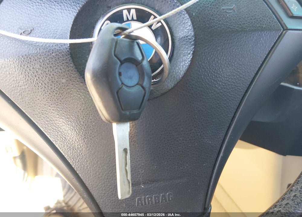 2004 BMW 530I VIN: WBANA73564B066904