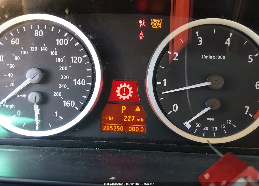2004 BMW 530I VIN: WBANA73564B066904
