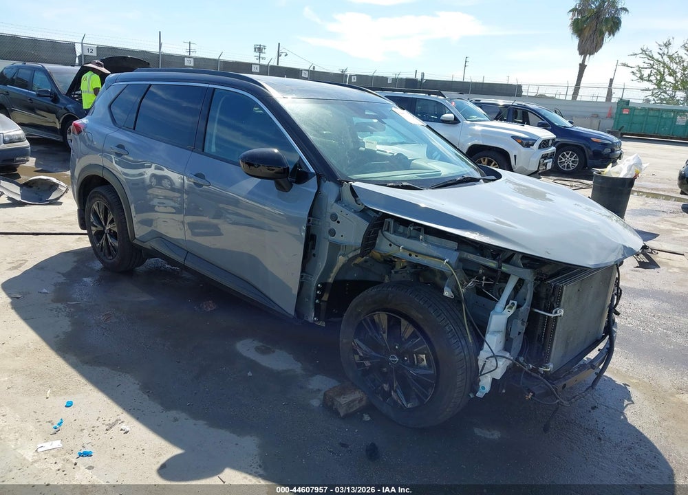2023 NISSAN ROGUE SV FWD VIN: JN8BT3BA1PW014590