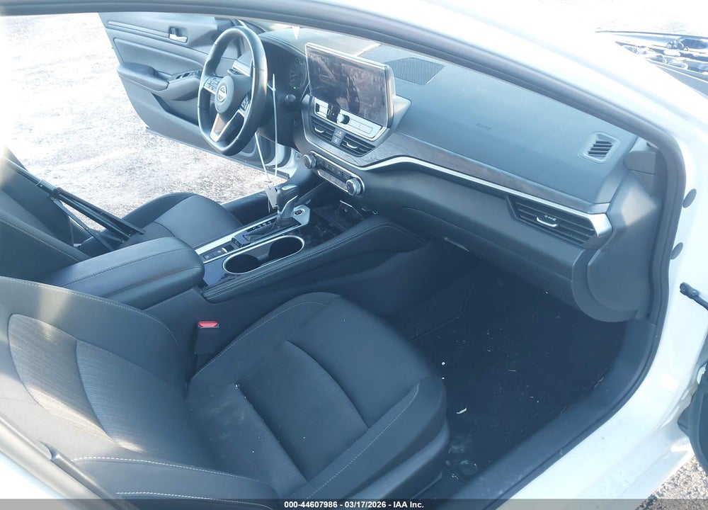 2024 NISSAN ALTIMA SV FWD VIN: 1N4BL4DV4RN397747