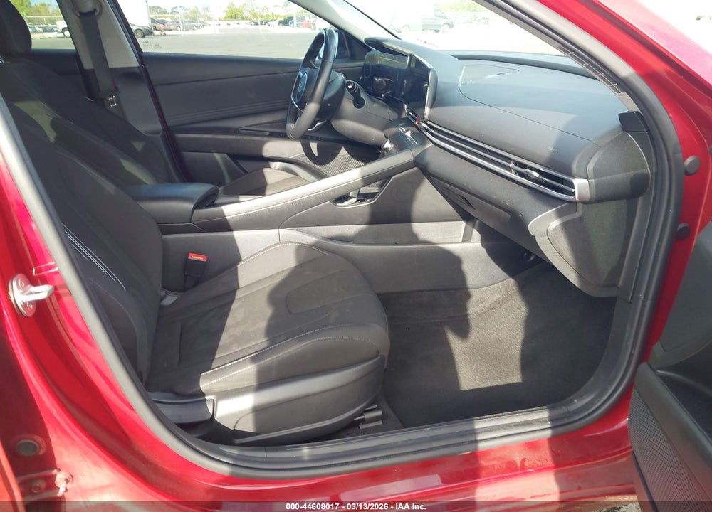 2024 HYUNDAI ELANTRA SEL VIN: KMHLS4DG9RU709713