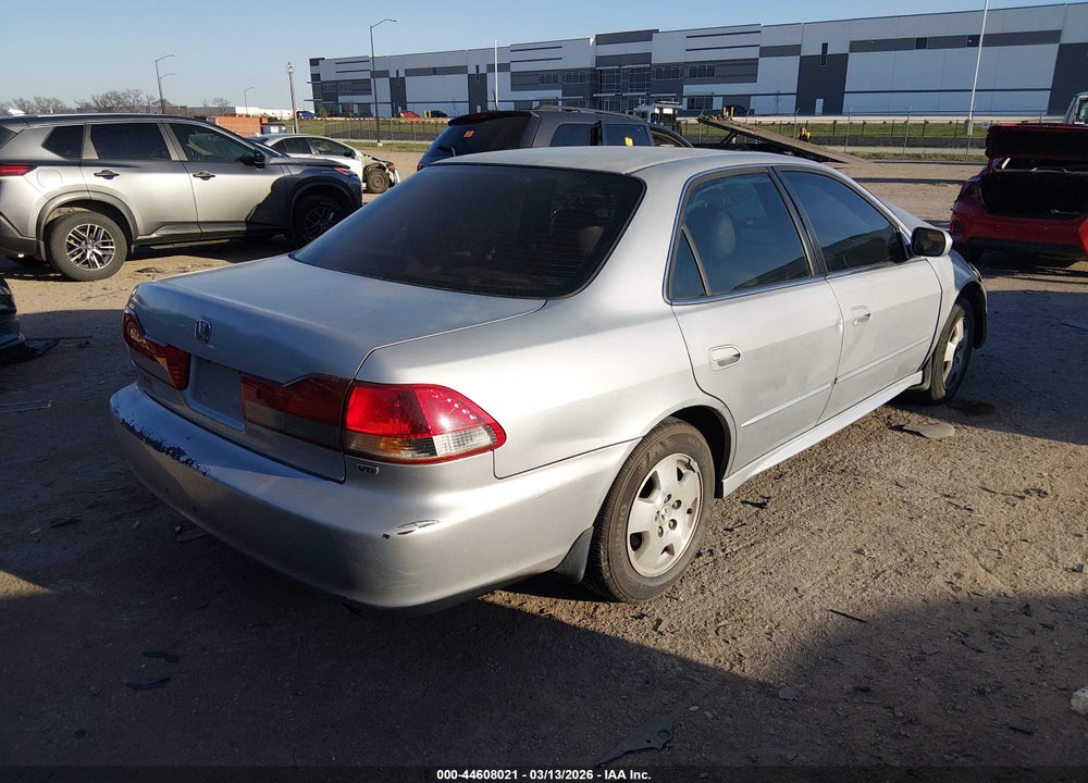 2001 HONDA ACCORD 3.0 EX VIN: 1HGCG16511A004279