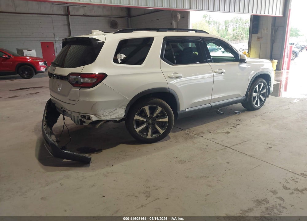 2025 HONDA PILOT TOURING VIN: 5FNYG1H7XSB038717