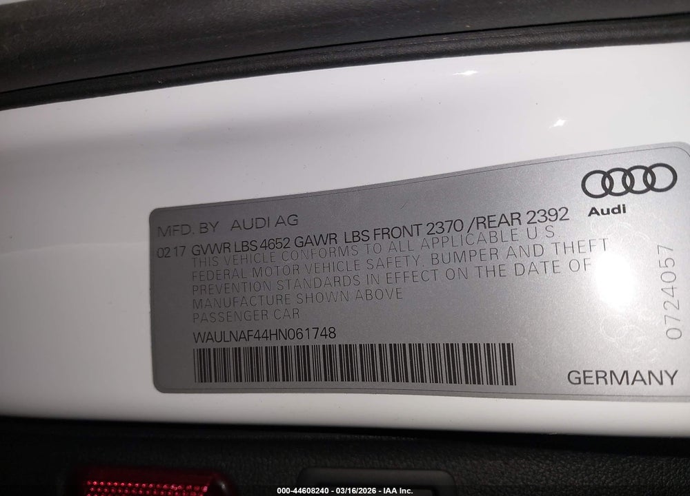 2017 AUDI A4 2.0T PREMIUM VIN: WAULNAF44HN061748