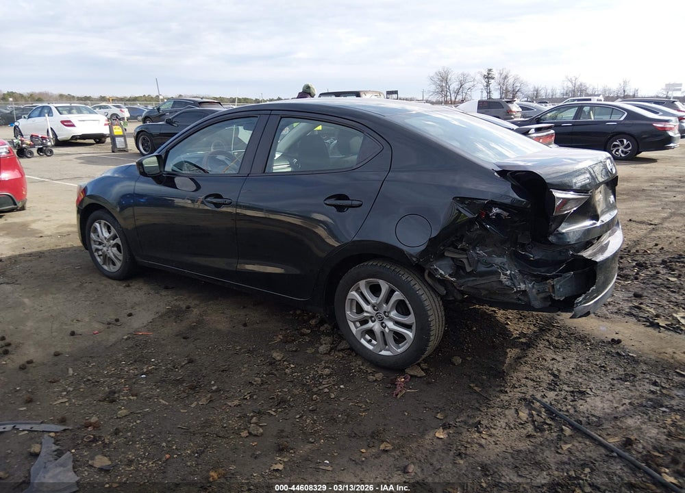 2016 SCION IA VIN: 3MYDLBZV6GY113908