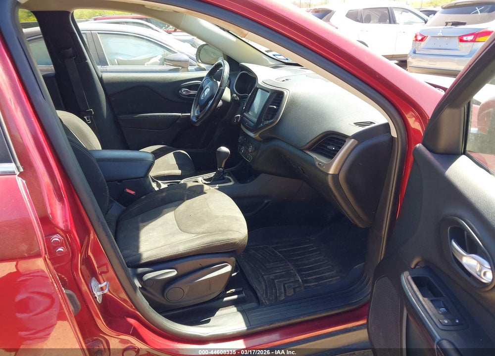 2016 JEEP CHEROKEE LATITUDE VIN: 1C4PJLCB7GW291825