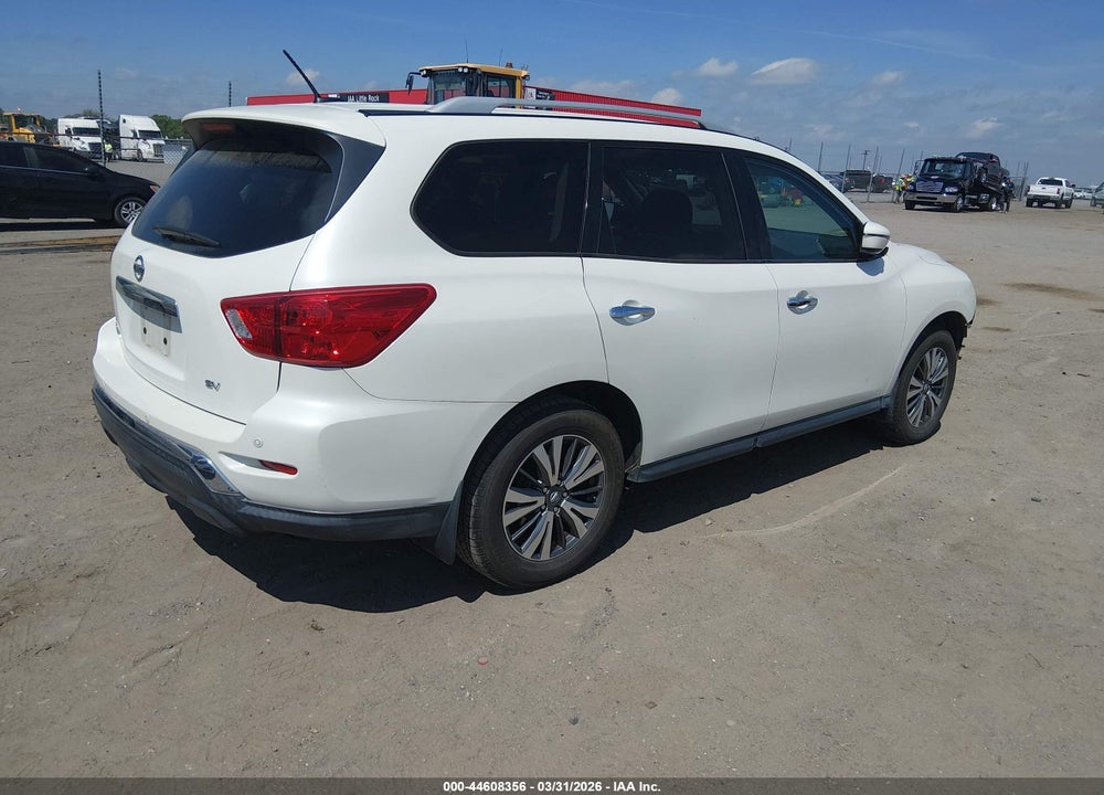 2017 NISSAN PATHFINDER SV VIN: 5N1DR2MN1HC621424