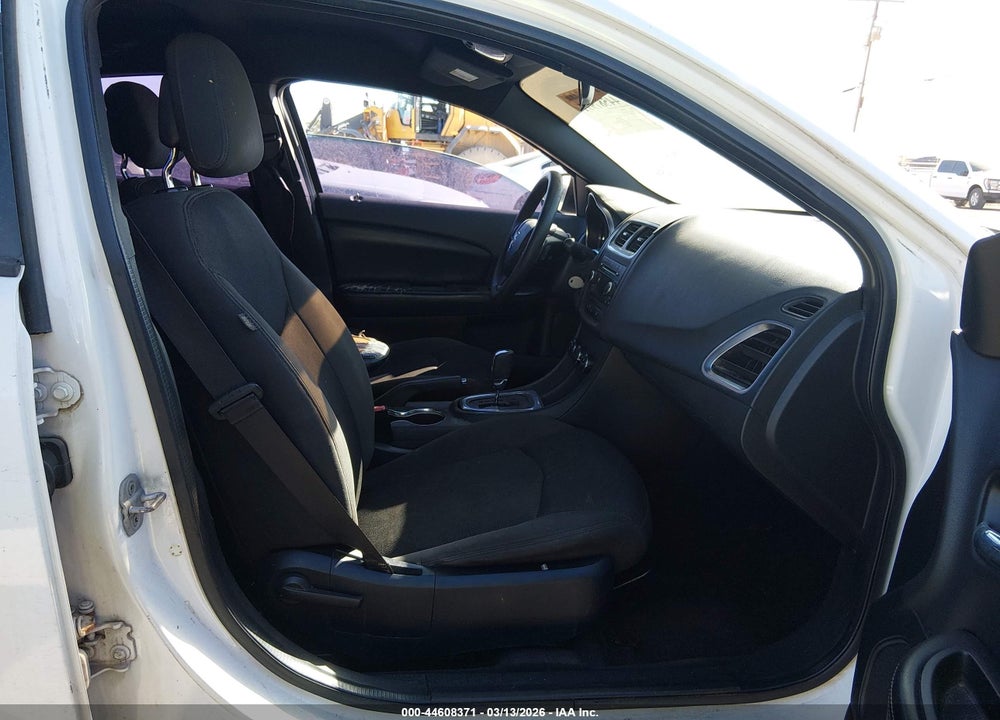 2012 DODGE AVENGER SE VIN: 1C3CDZAG4CN327675