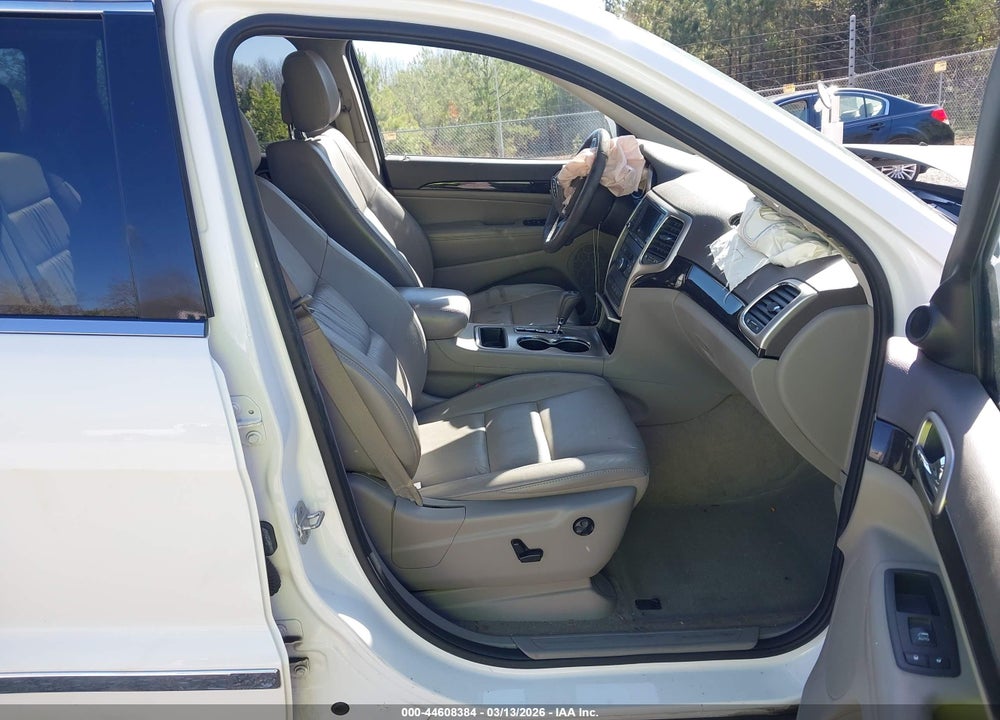 2013 JEEP GRAND CHEROKEE LAREDO VIN: 1C4RJEAT6DC538653