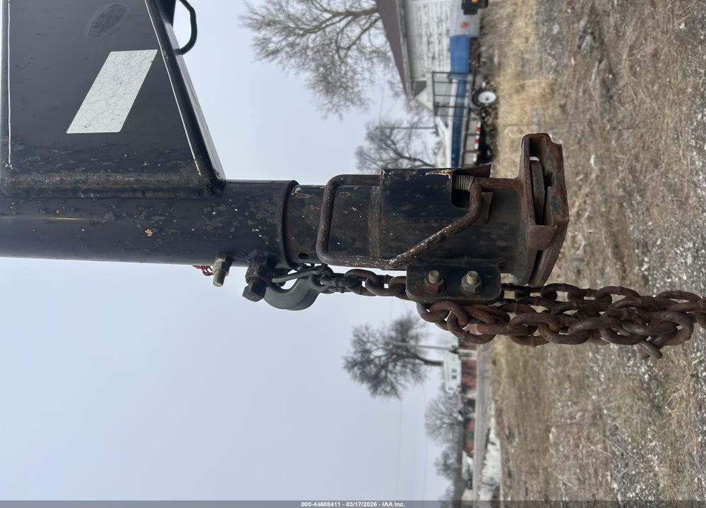 2000 KIEFER BUILT INC OTHER VIN: 1DCDF4126YA005652