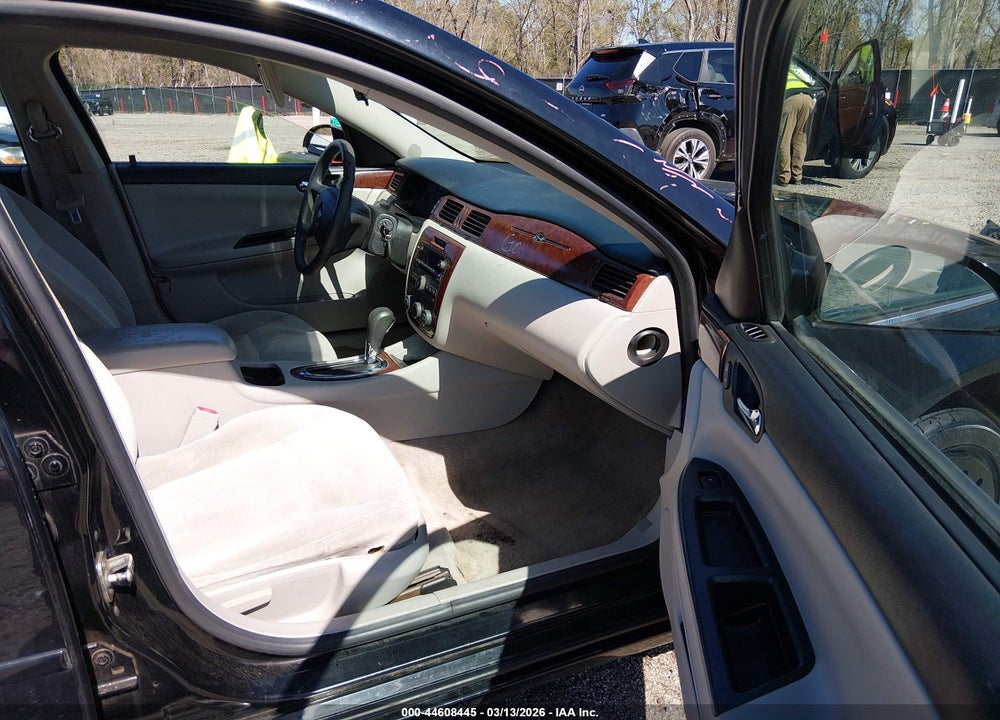 2008 CHEVROLET IMPALA LS VIN: 2G1WB58K881209356