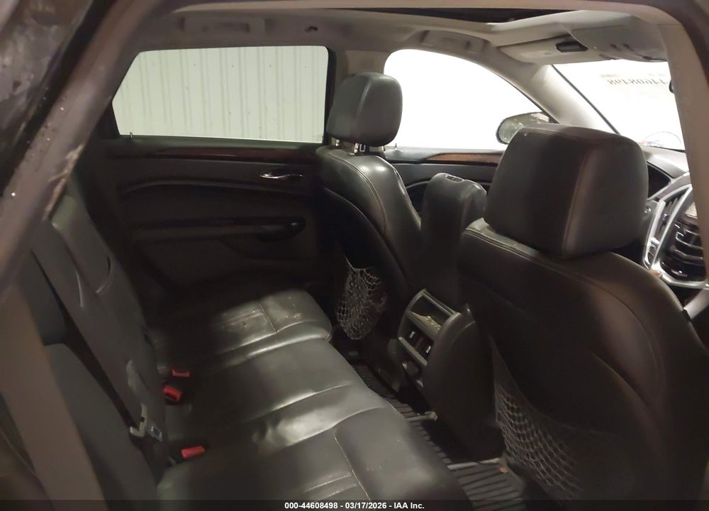 2014 CADILLAC SRX LUXURY COLLECTION VIN: 3GYFNBE39ES646576