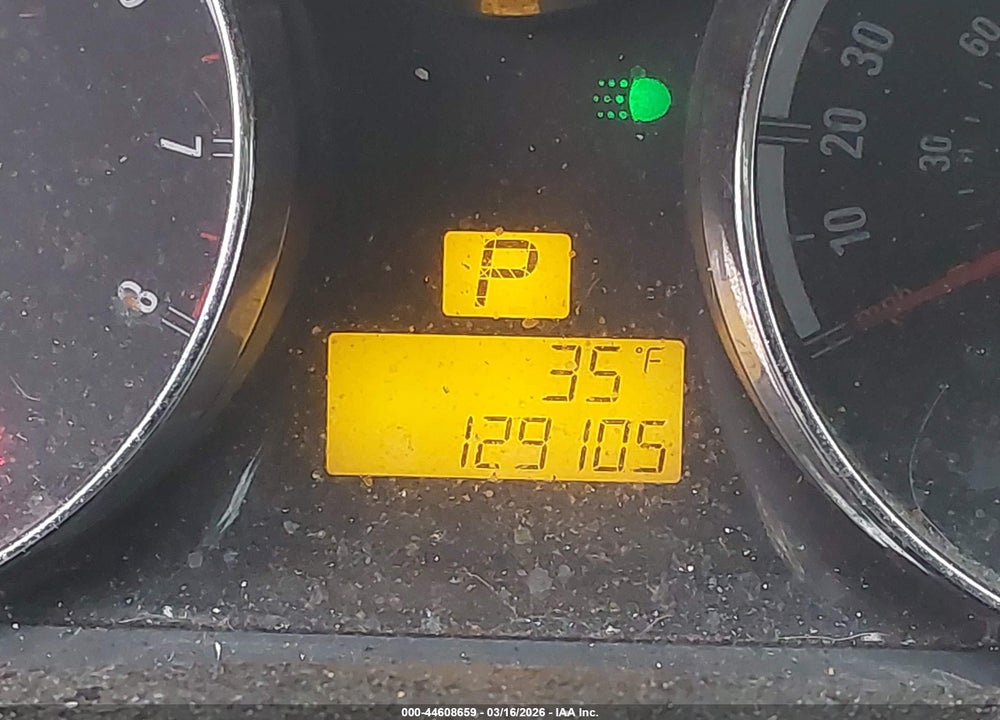 2008 SATURN VUE V6 XE VIN: 3GSDL43N48S561219