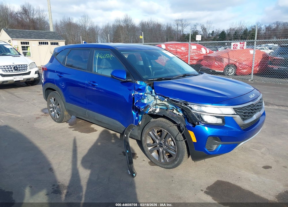 2022 KIA SELTOS LX VIN: KNDEPCAA7N7288799