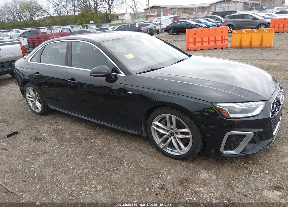2022 AUDI A4 PREMIUM PLUS 45 TFSI S LINE QUATTRO S TRONIC VIN: WAUEAAF42NN008854
