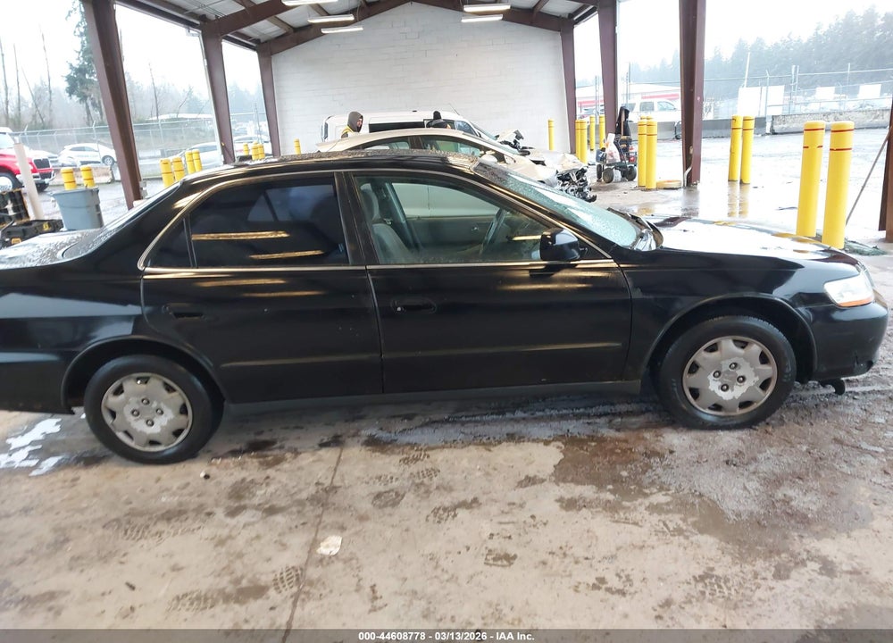 1999 HONDA ACCORD LX VIN: JHMCG5644XC042176