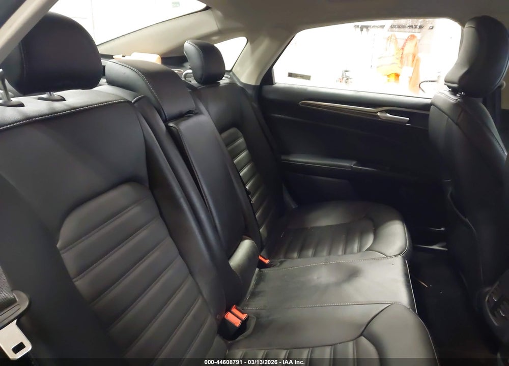 2018 FORD FUSION SE VIN: 3FA6P0HD1JR175250