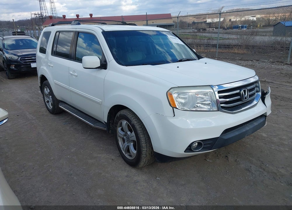 2015 HONDA PILOT EX-L VIN: 5FNYF4H52FB054726
