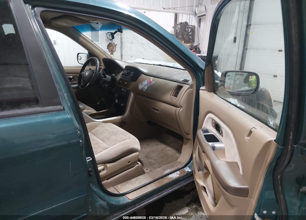 2003 HONDA PILOT EX VIN: 2HKYF184X3H576328