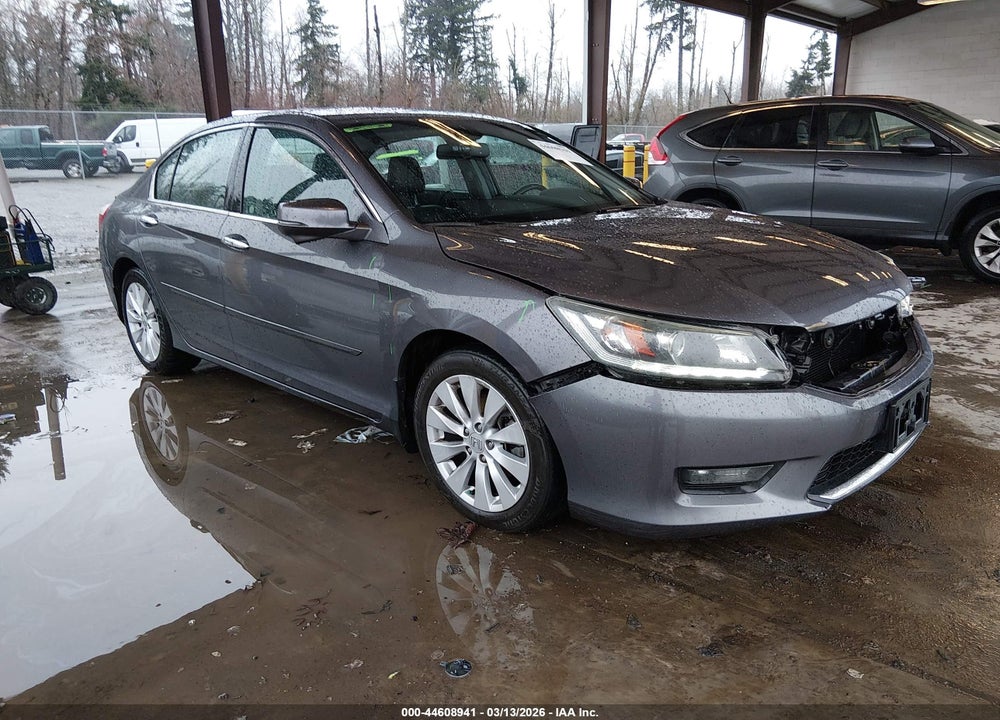 2015 HONDA ACCORD EX-L V-6 VIN: 1HGCR3F81FA019405