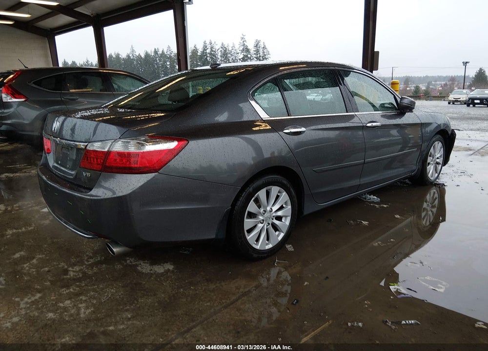 2015 HONDA ACCORD EX-L V-6 VIN: 1HGCR3F81FA019405