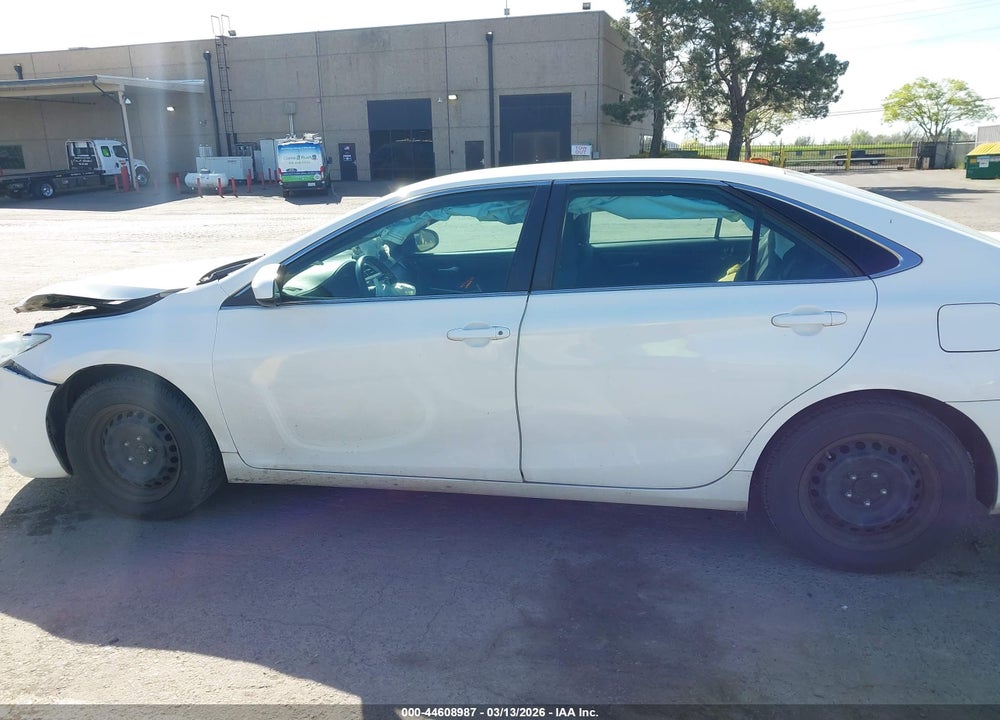 2015 TOYOTA CAMRY LE VIN: 4T4BF1FK1FR516120