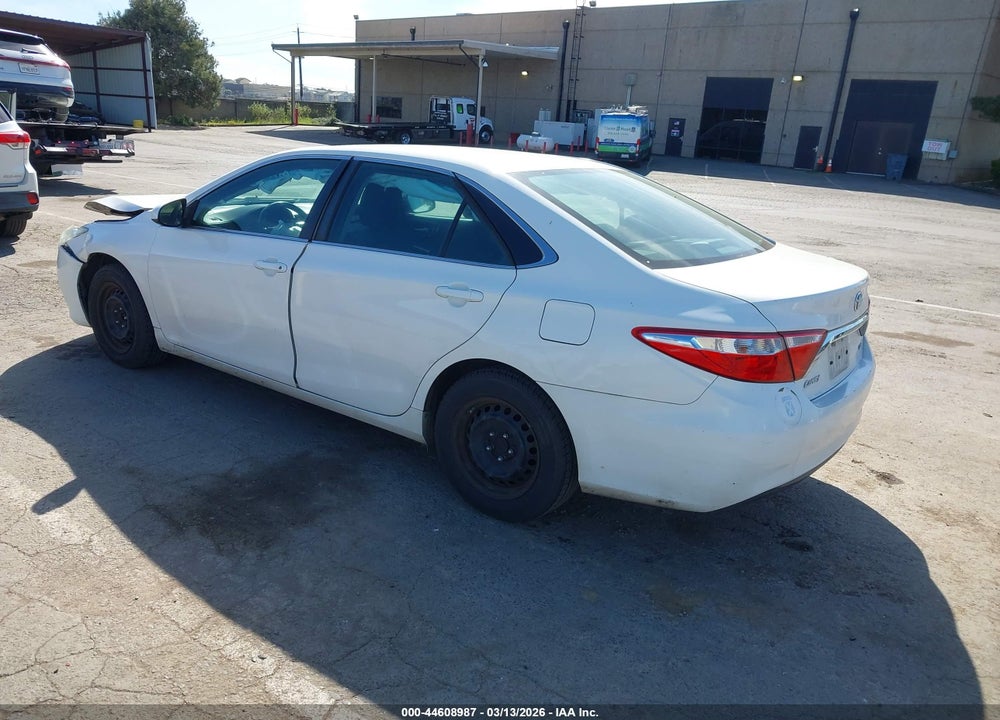2015 TOYOTA CAMRY LE VIN: 4T4BF1FK1FR516120