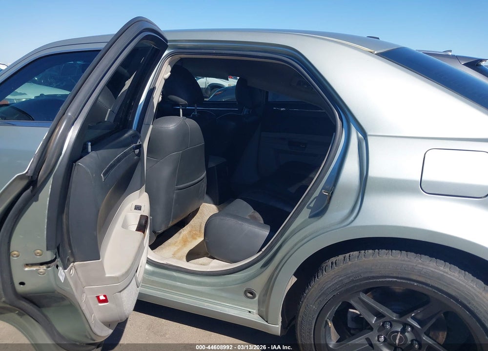2006 CHRYSLER 300C VIN: 2C3LA63H46H441489