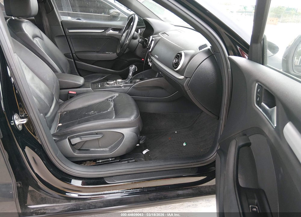 2016 AUDI A3 2.0T PREMIUM VIN: WAUB8GFF5G1074182