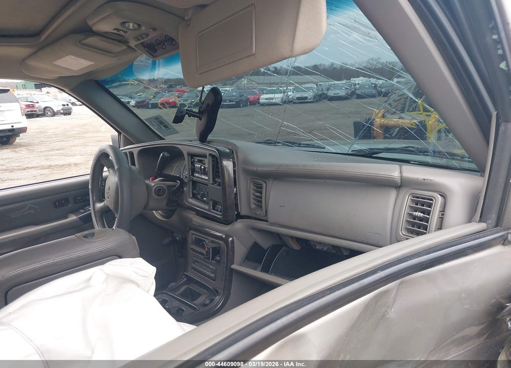 2002 GMC YUKON XL 1500 DENALI VIN: 1GKFK66U52J243256