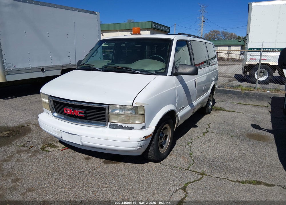 1999 GMC SAFARI SL VIN: 1GKDM19W3XB538035