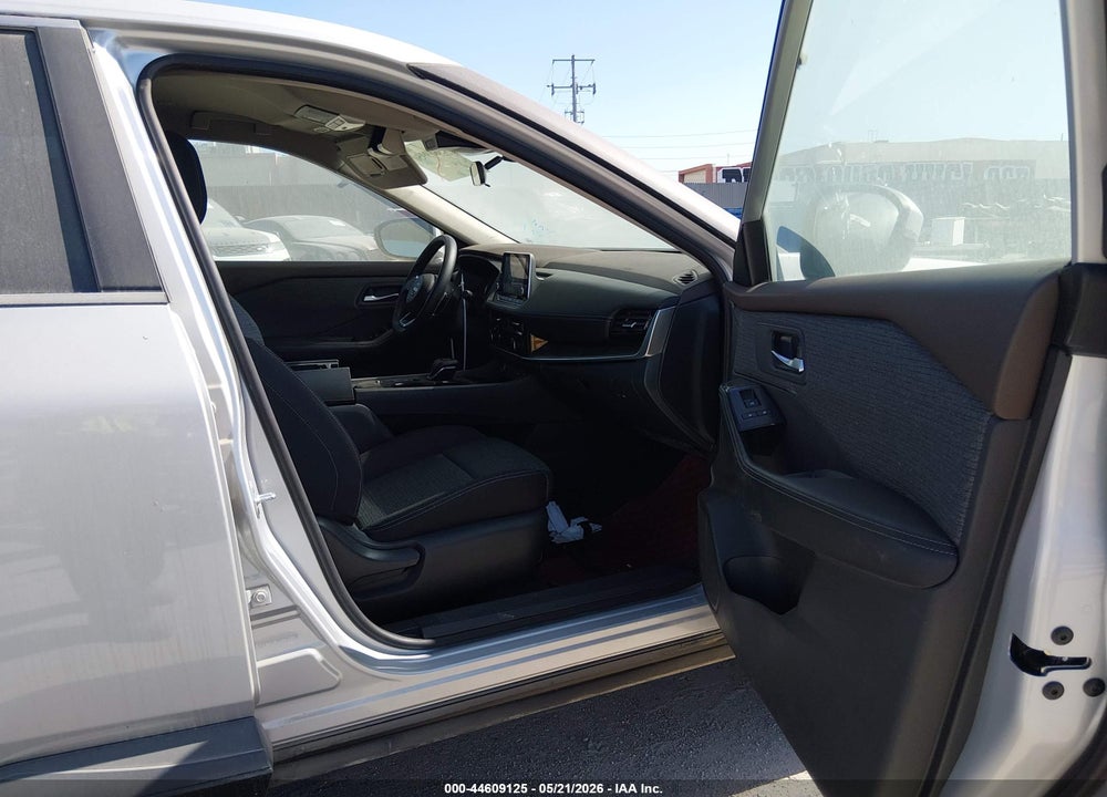 2023 NISSAN ROGUE SV FWD VIN: 5N1BT3BA1PC692653