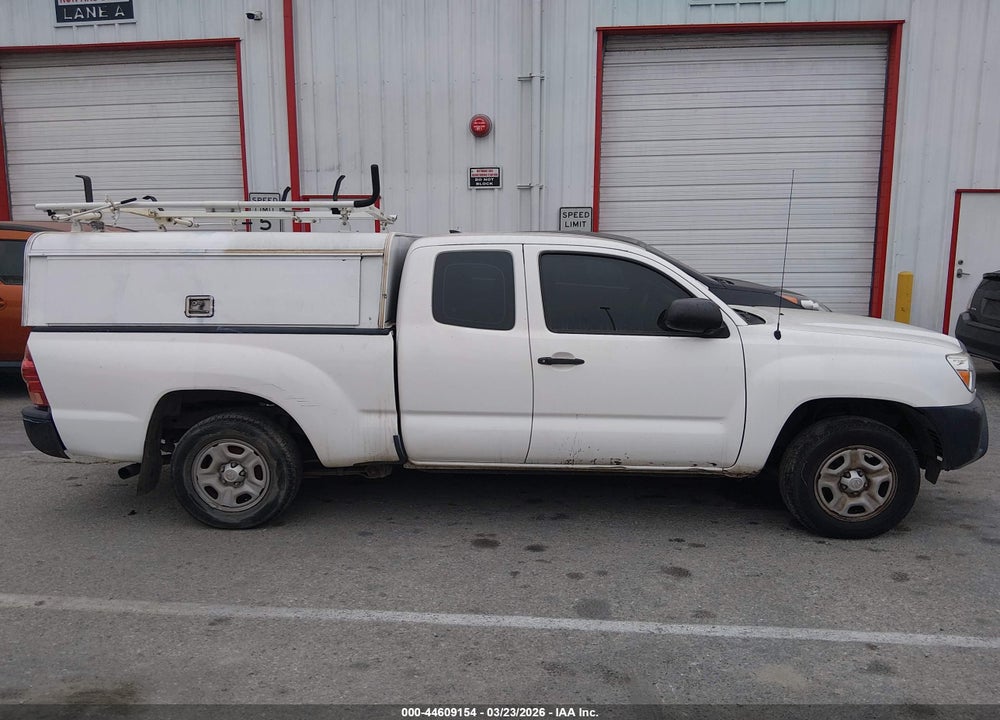 2015 TOYOTA TACOMA VIN: 5TFTX4CN1FX055919