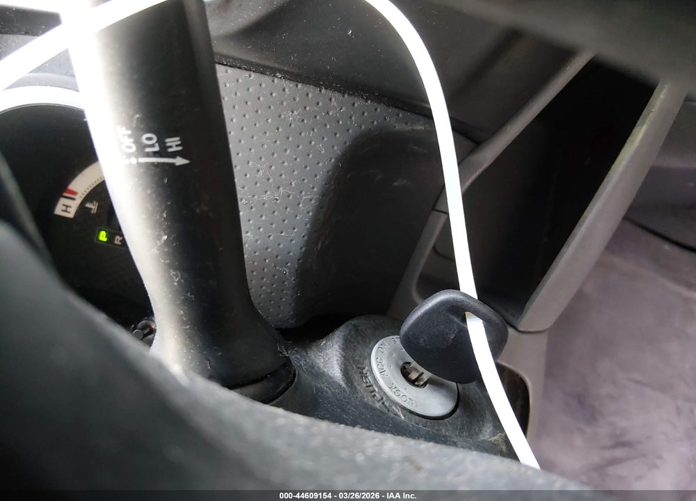 2015 TOYOTA TACOMA VIN: 5TFTX4CN1FX055919