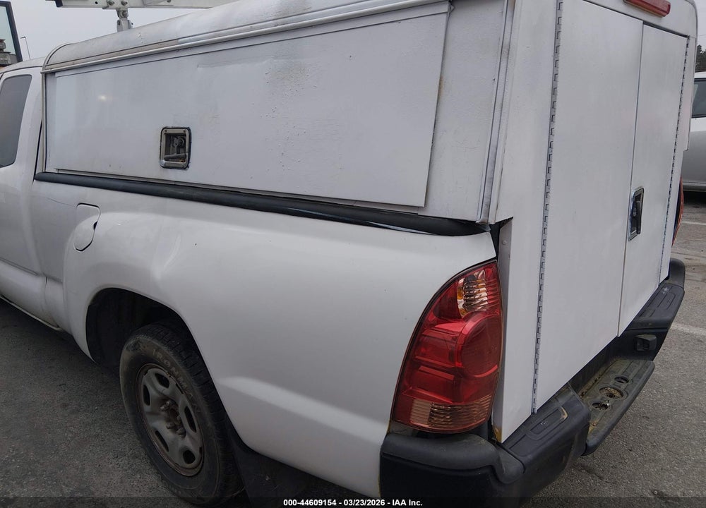 2015 TOYOTA TACOMA VIN: 5TFTX4CN1FX055919