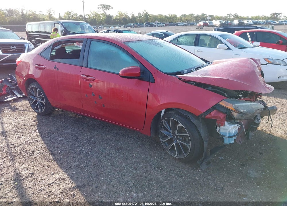 2017 TOYOTA COROLLA LE VIN: 5YFBURHE0HP663796