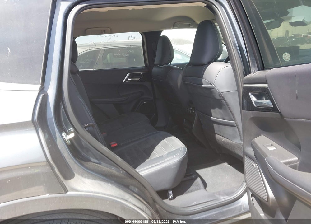 2025 MITSUBISHI OUTLANDER SE 2.5 2WD VIN: JA4J3VA84SZ014604