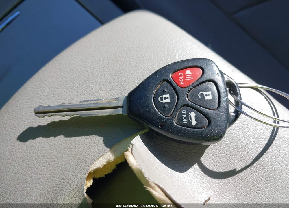 2010 TOYOTA CAMRY SE VIN: 4T1BF3EK0AU015963
