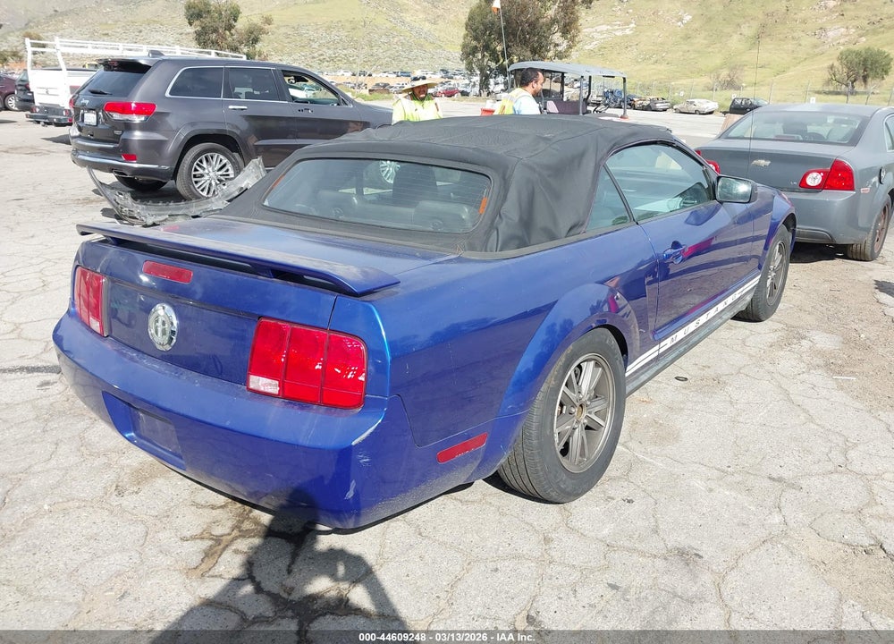 2005 FORD MUSTANG VIN: 1ZVFT84N055231851