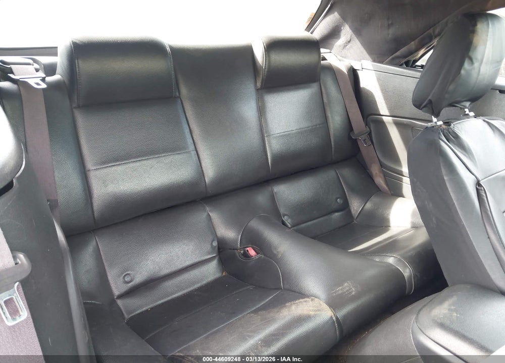 2005 FORD MUSTANG VIN: 1ZVFT84N055231851
