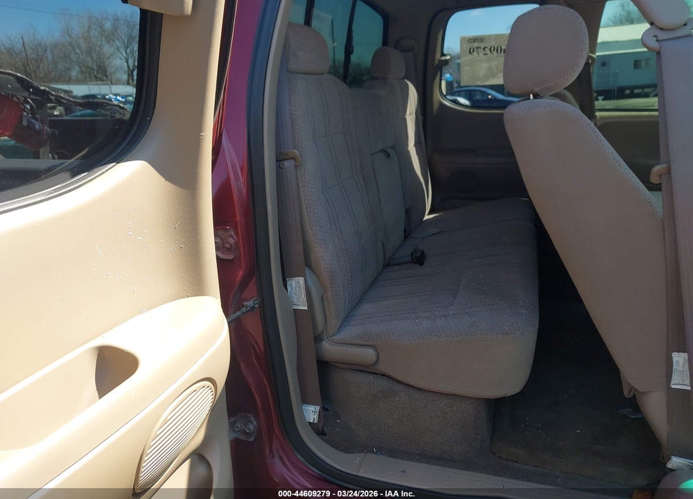 2002 TOYOTA TUNDRA SR5 V8 VIN: 5TBBT44112S234229