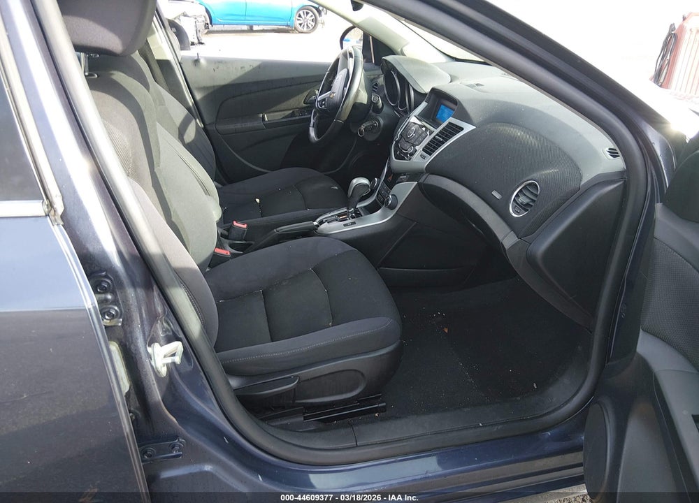 2014 CHEVROLET CRUZE 1LT AUTO VIN: 1G1PC5SB6E7429605