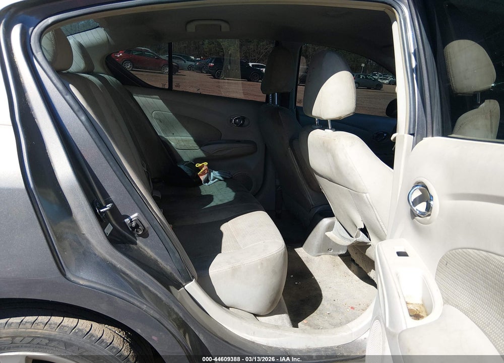2014 NISSAN VERSA 1.6 SL VIN: 3N1CN7AP1EL802217