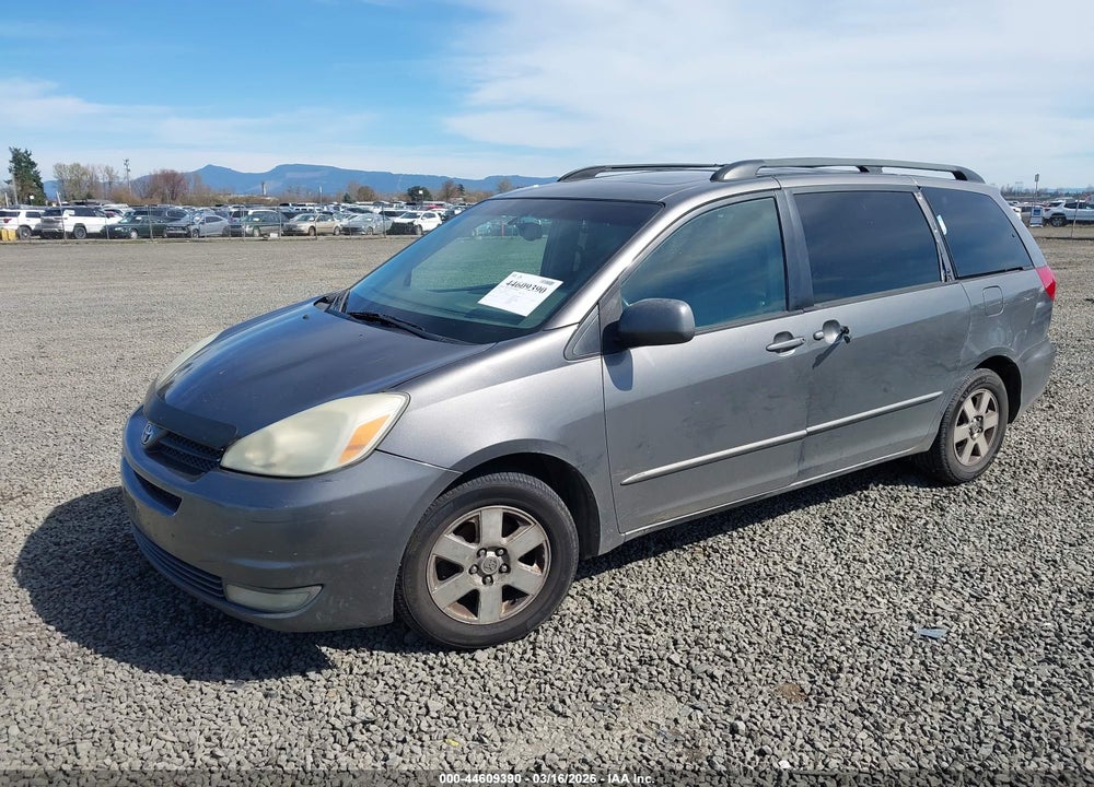 2004 TOYOTA SIENNA XLE VIN: 5TDZA22C94S102732