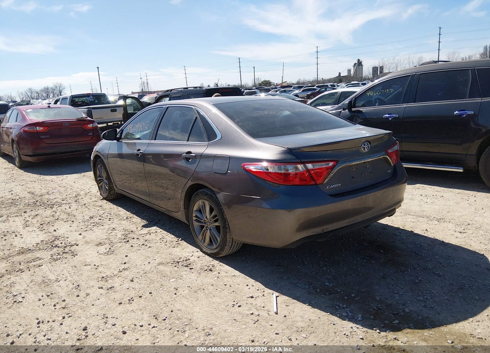 2015 TOYOTA CAMRY SE VIN: 4T1BF1FK5FU103272